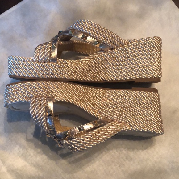 Vaneli crossed gold satin braided embellished studs cushy insole wedge sandals - Picture 2 of 9
